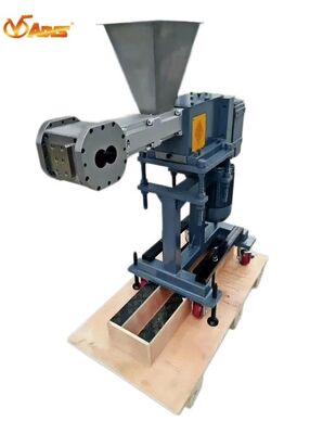 Giá tốt Các bộ cấp bơm dọc và linh hoạt cho vật liệu thô nhựa để ép các viên nhựa biến đổi trực tuyến