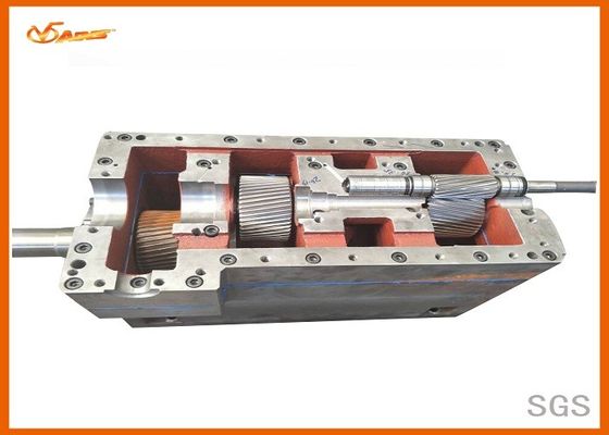 Five Axle Drive Twin Screw Extruder Gearbox 30 - 48mm Center Distance PHL62 Model