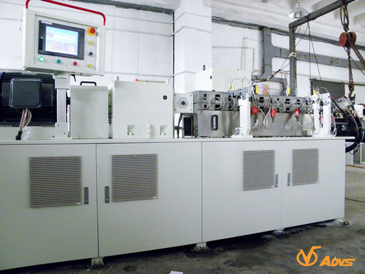 50HZ 3 Phase Lab Twin Screw Extruder Split Barrel Type For Compounding