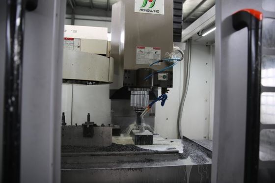 16 - 400mm Plastic Extruder Gearbox , Nitride Steel Extruder Spare Parts