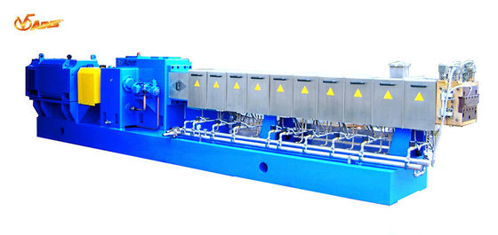 Carbon Black Plastic Film Extruder , Masterbatch Extrusion Line Machine