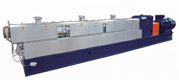 Nitriding Twin Screw Extrusion Machine , Co Rotating Recycled Plastic Extruder