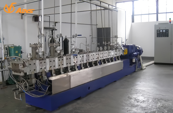 Giá tốt Máy ép vít đôi quay ngược 55 kW với 3 lỗ thông hơi cho ngành công nghiệp thực phẩm và dược phẩm trực tuyến