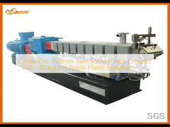 Trung tâm Dia 35.8mm Twin Screw Plastic Extruder, 500 - 700kg / H chất thải nhựa Extruder